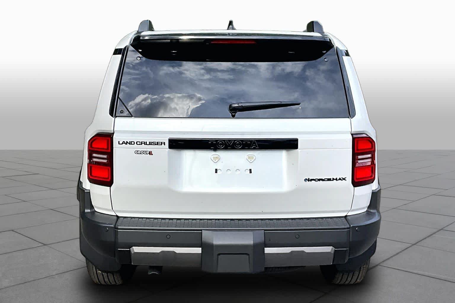 New 2027 Toyota Land Cruiser AWD/4WD image 4
