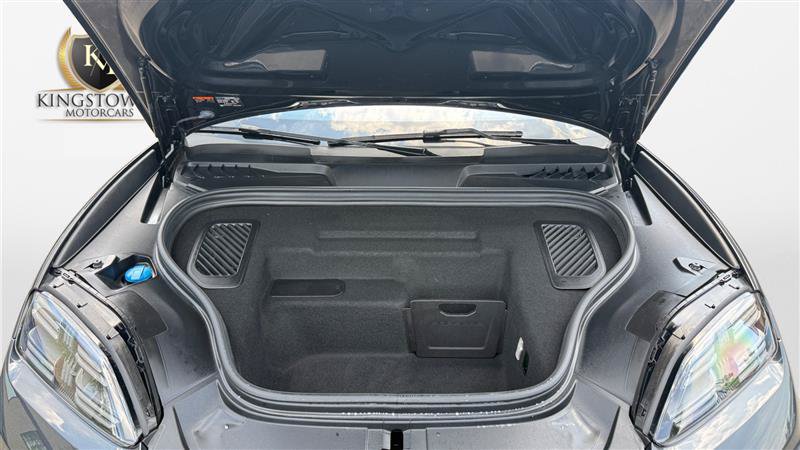 Used 2024 Porsche Macan 4 Electric AWD/4WD image 20