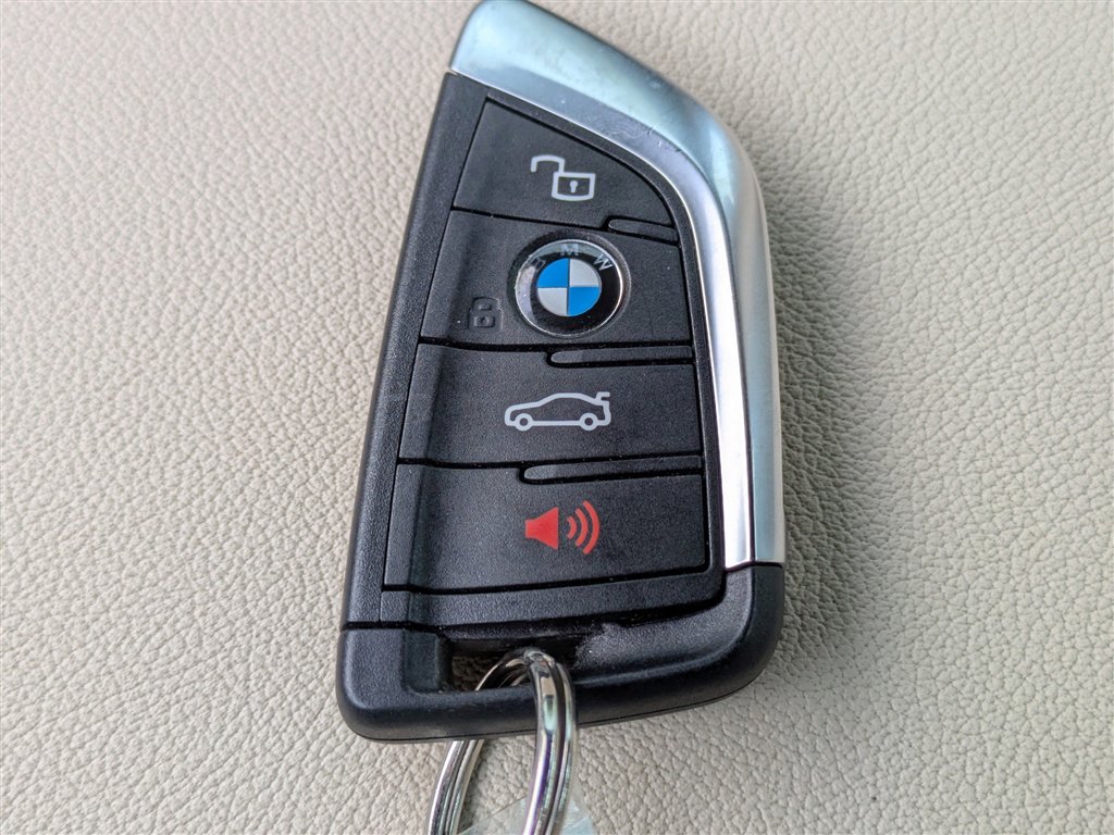 Used 2021 BMW 330i Sedan w/ Convenience Package image 30