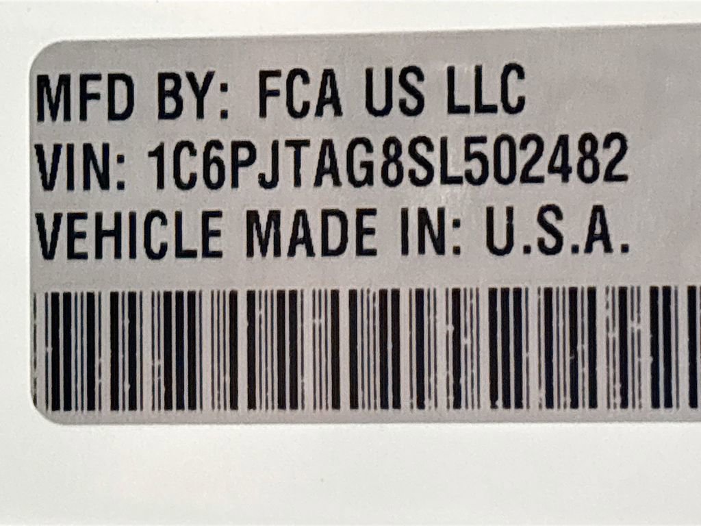 Used 2025 Jeep Gladiator Sport image 25