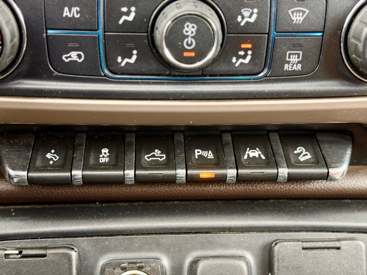 Used 2017 GMC Sierra 1500 Denali image 38