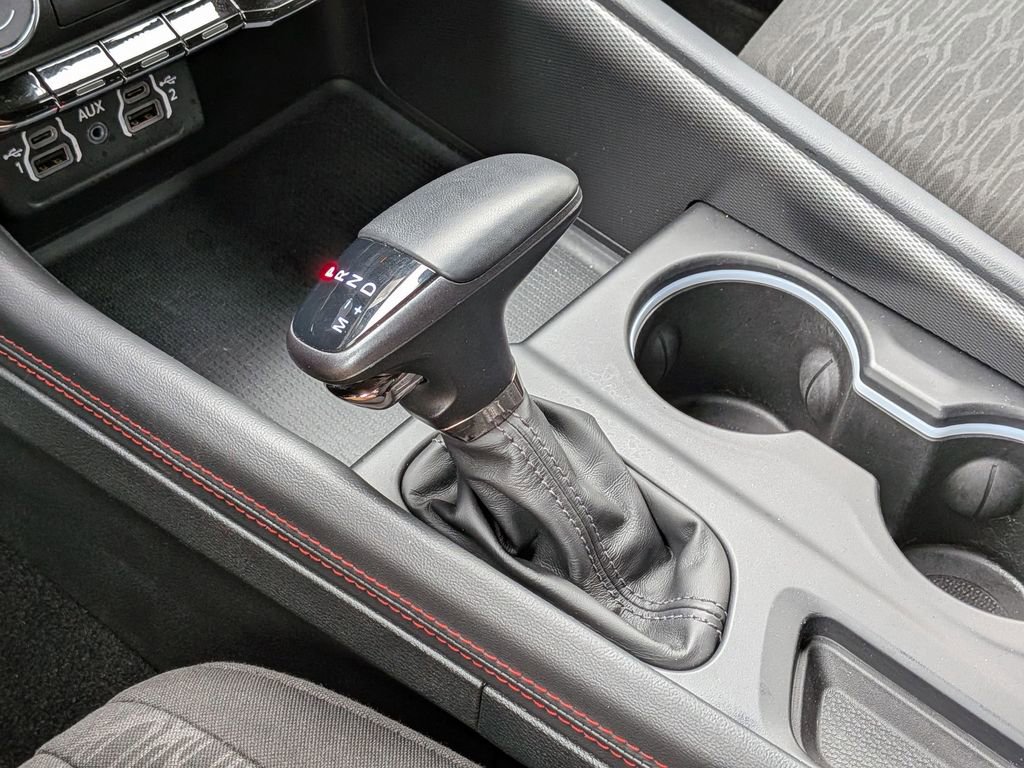 Certified 2025 Dodge Durango GT w/ Blacktop Package AWD/4WD image 18