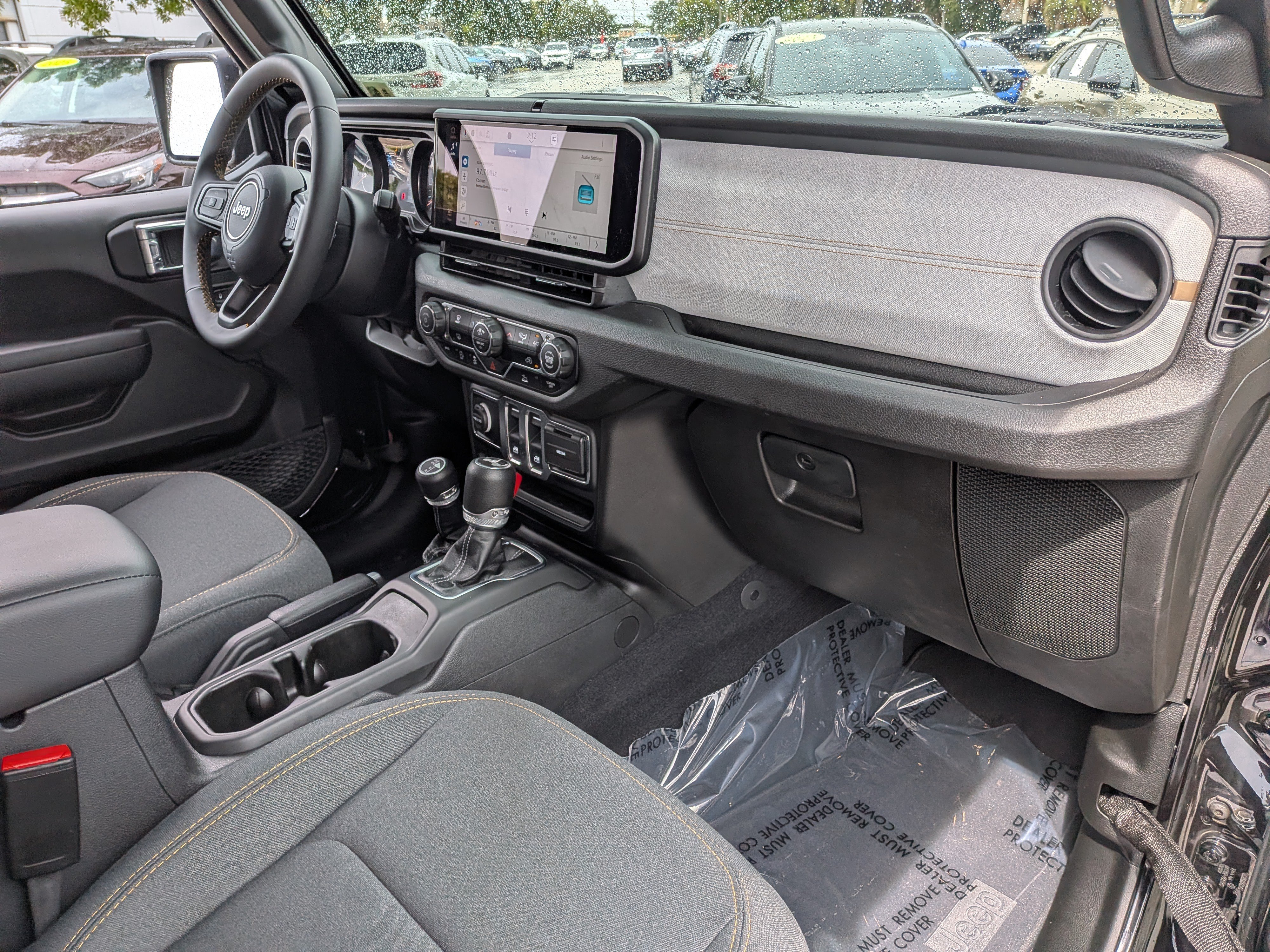 Used 2024 Jeep Wrangler Sport AWD/4WD image 16