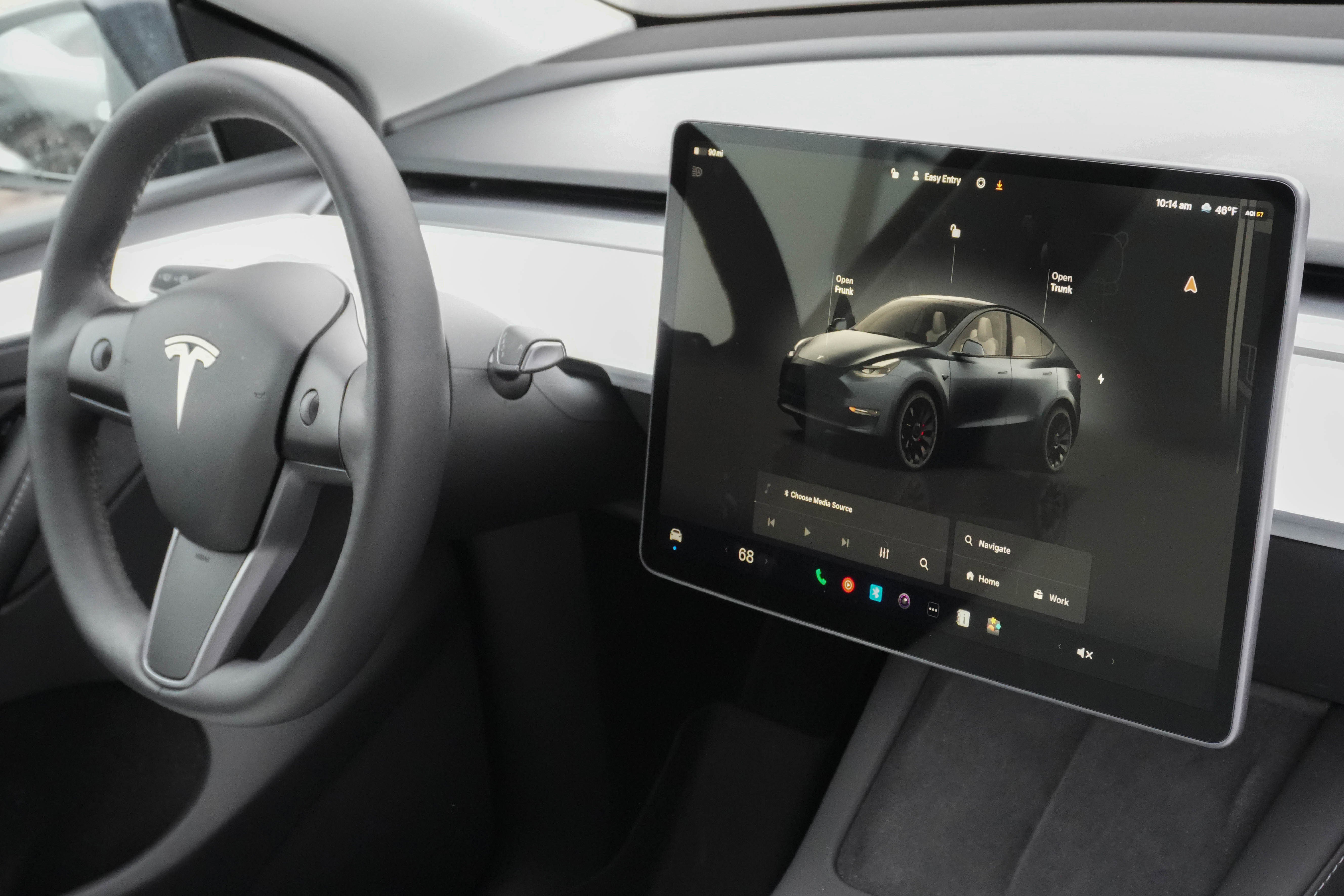 Used 2024 Tesla Model Y Performance image 11