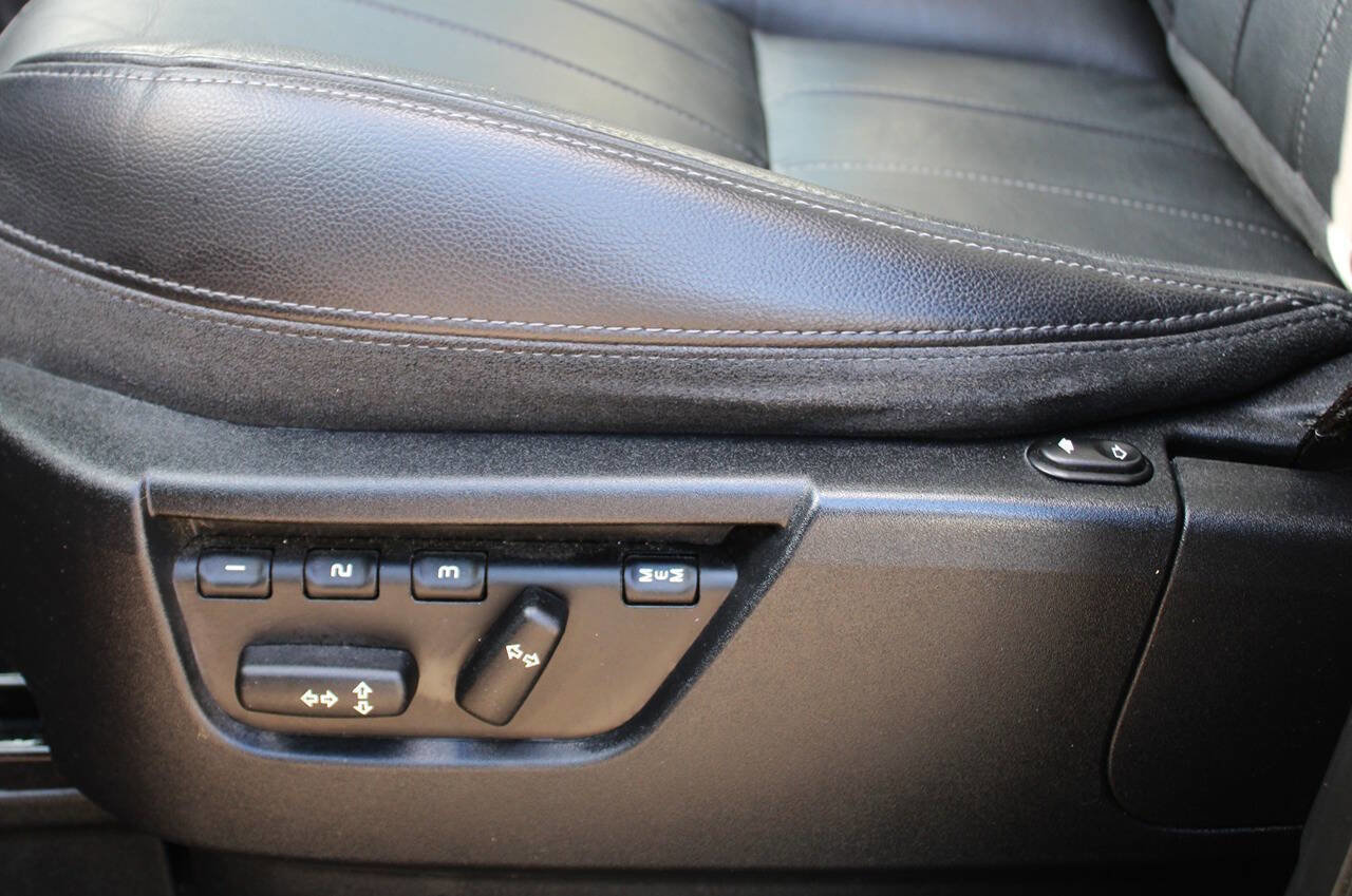 Used 2014 Land Rover LR2 HSE image 34