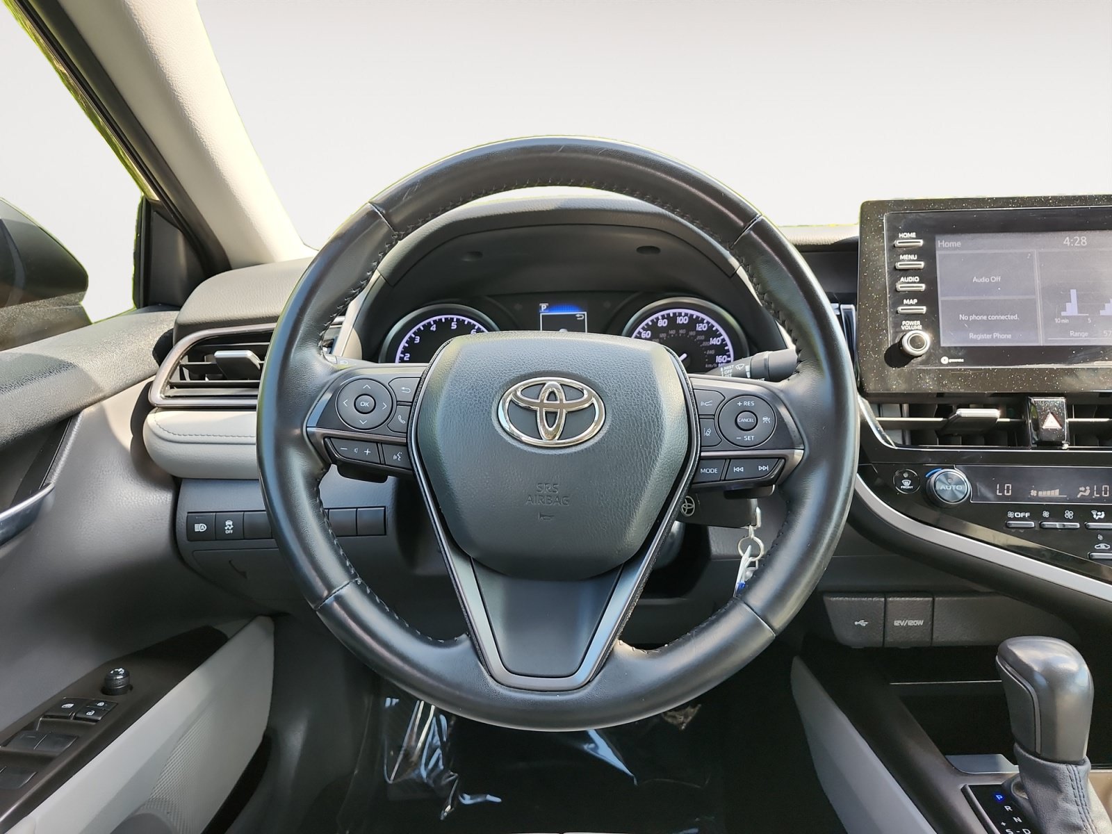 Used 2023 Toyota Camry SE FWD image 12