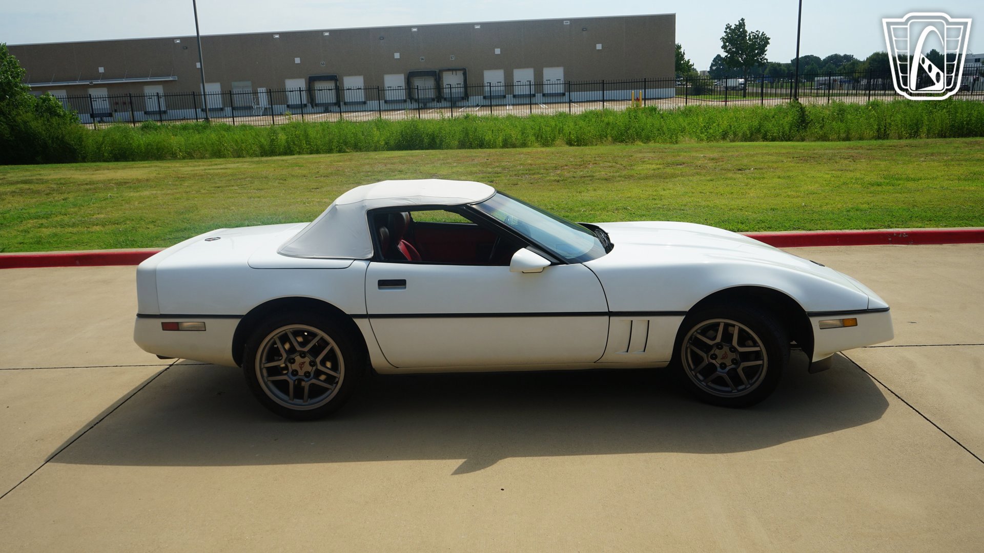 Used 1989 Chevrolet Corvette Convertible image 18