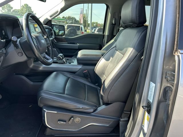 Used 2022 Ford F150 Lariat w/ Equipment Group 502A High AWD/4WD image 16