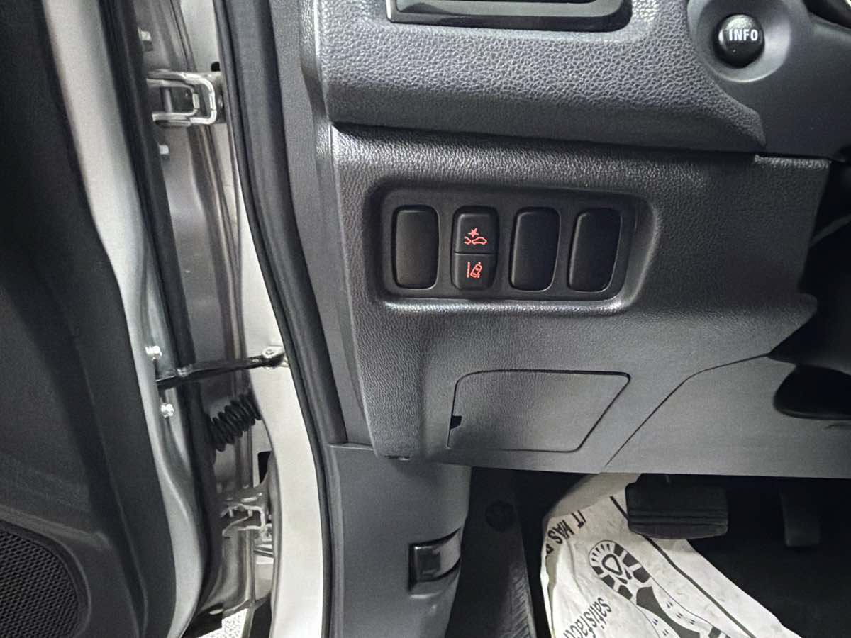 Used 2023 Mitsubishi Outlander Sport SE AWD/4WD image 14