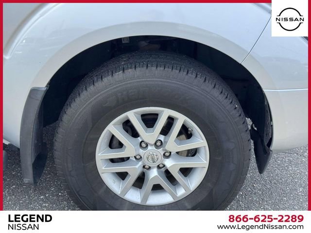 Used 2018 Nissan Frontier SV w/ Value Truck Package AWD/4WD image 10