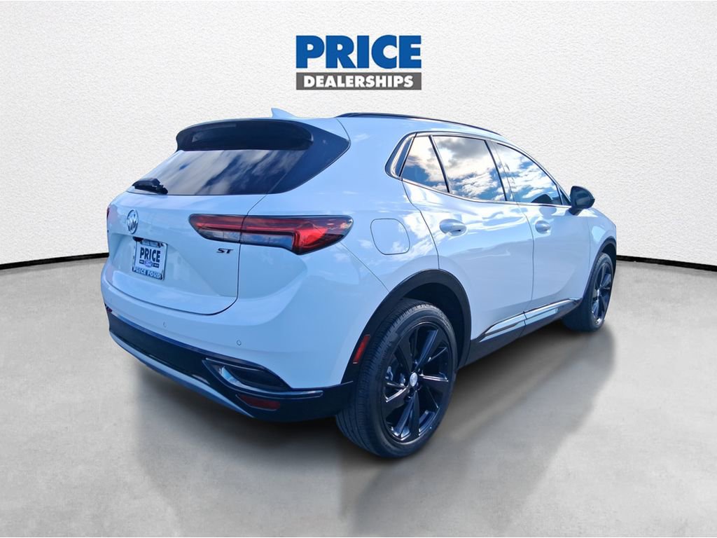 Used 2021 Buick Envision Essence w/ Sport Touring Package image 5