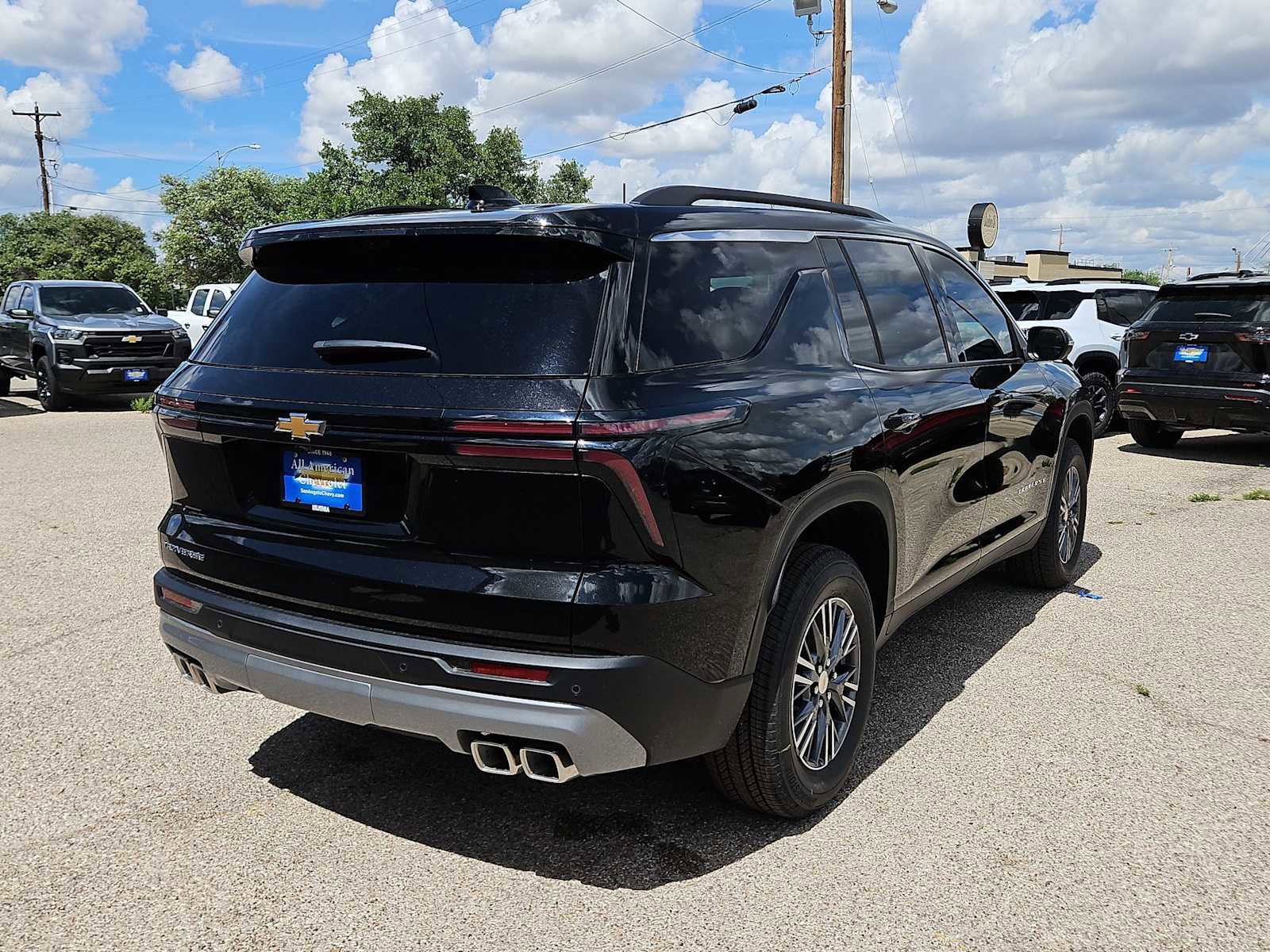 New 2026 Chevrolet Traverse LT w/ Driver Confidence Package image 8