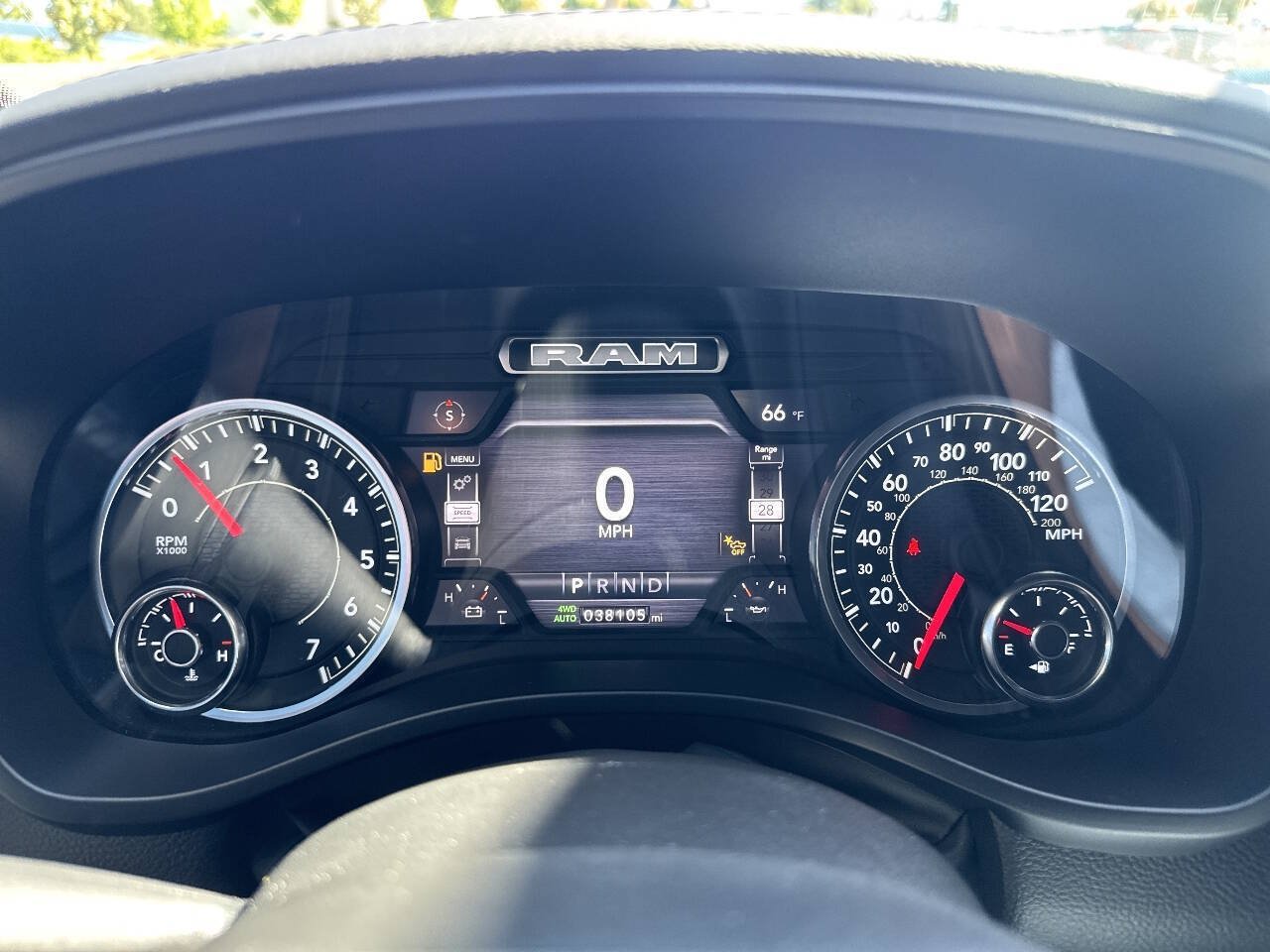 Used 2023 RAM 1500 Big Horn AWD/4WD image 31