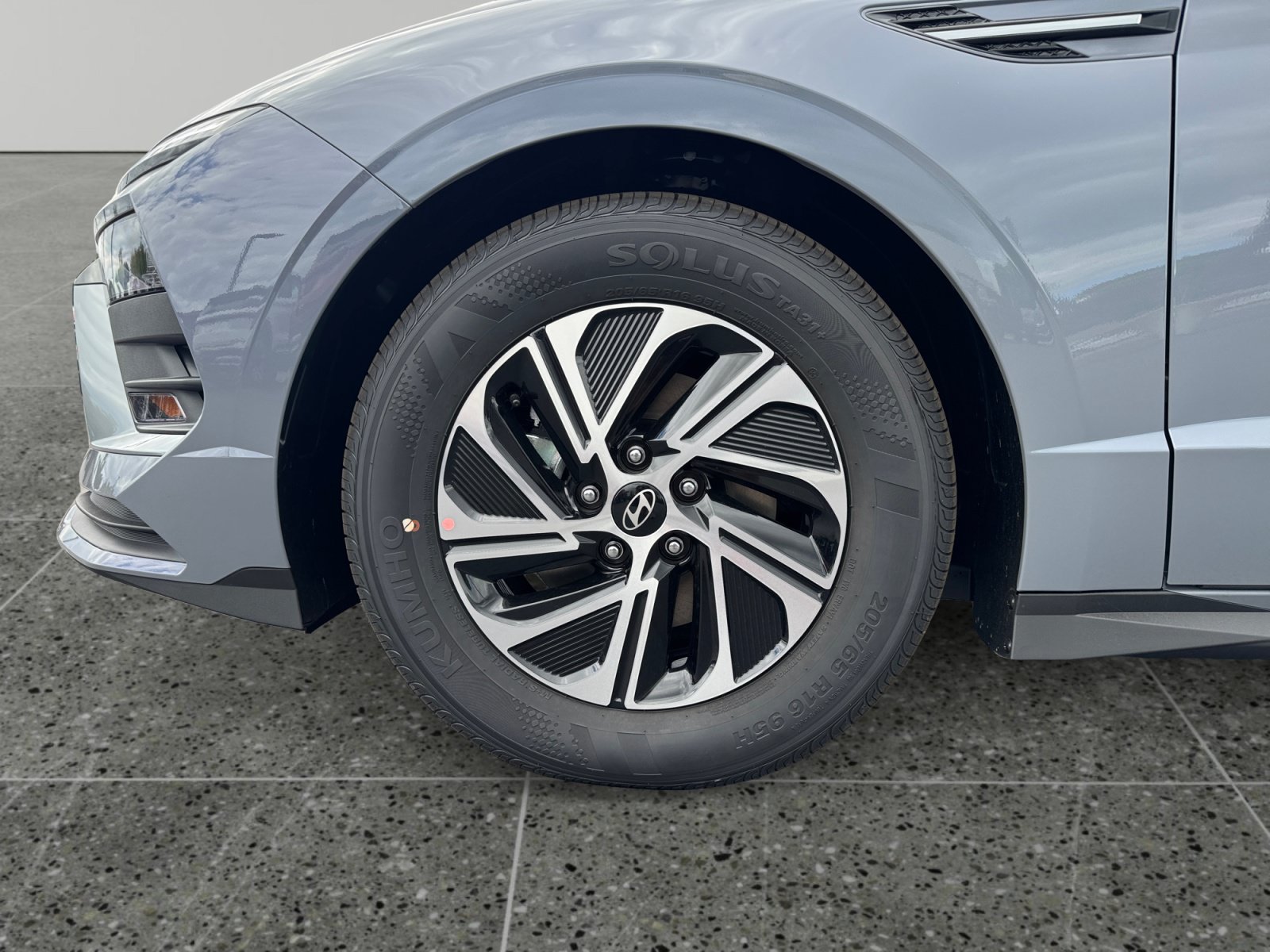 New 2026 Hyundai Sonata Blue FWD image 14