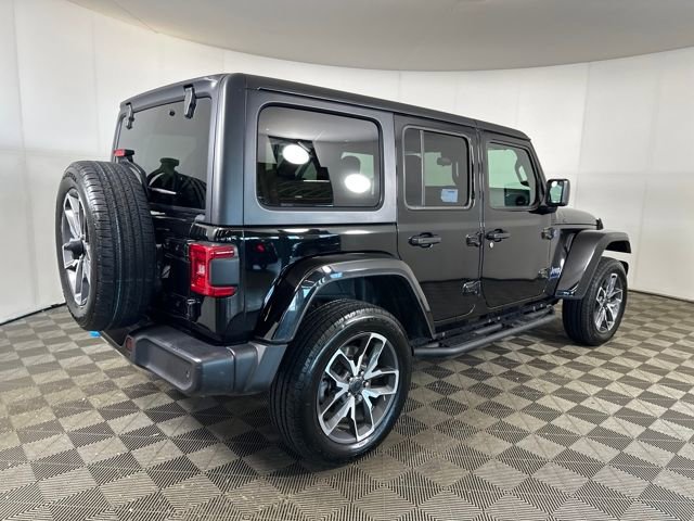 Used 2024 Jeep Wrangler Unlimited w/ Convenience Group image 3