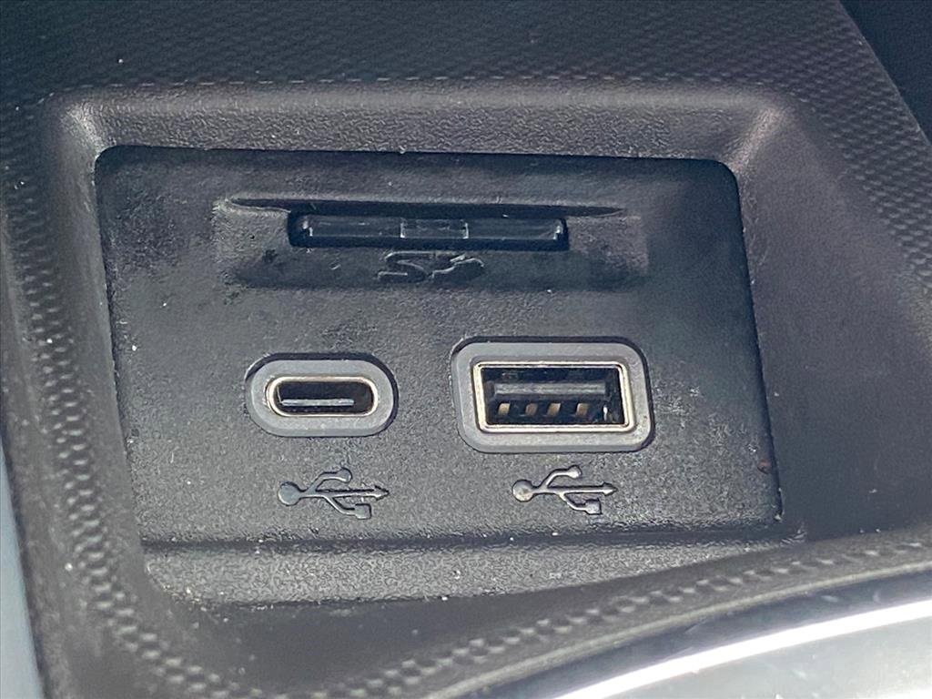 Used 2024 Buick Enclave Premium image 19