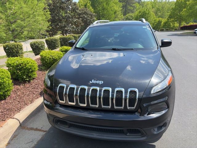 Used 2015 Jeep Cherokee Latitude w/ Comfort/Convenience Group image 10
