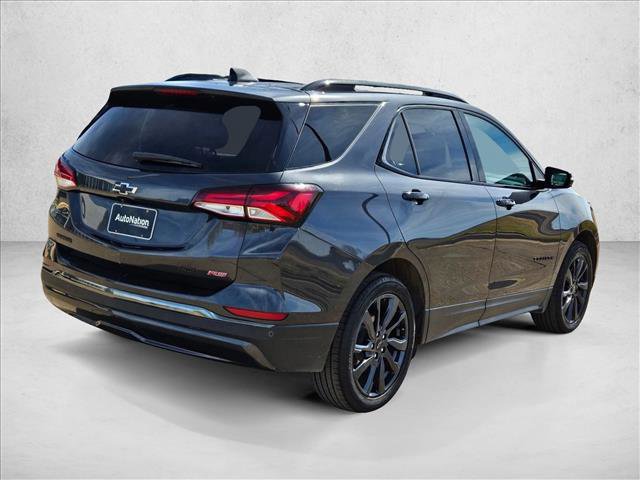 Used 2022 Chevrolet Equinox RS w/ RS Leather Package image 5