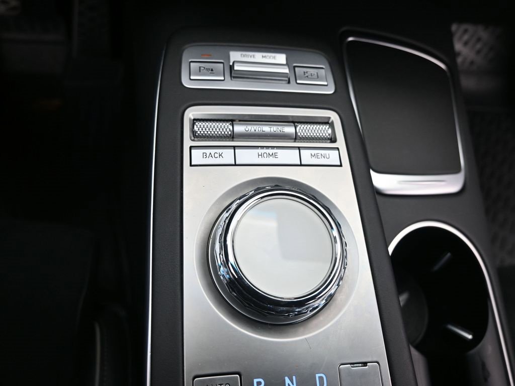 Used 2022 Genesis GV70 3.5T Sport w/ Sport Prestige Package image 39