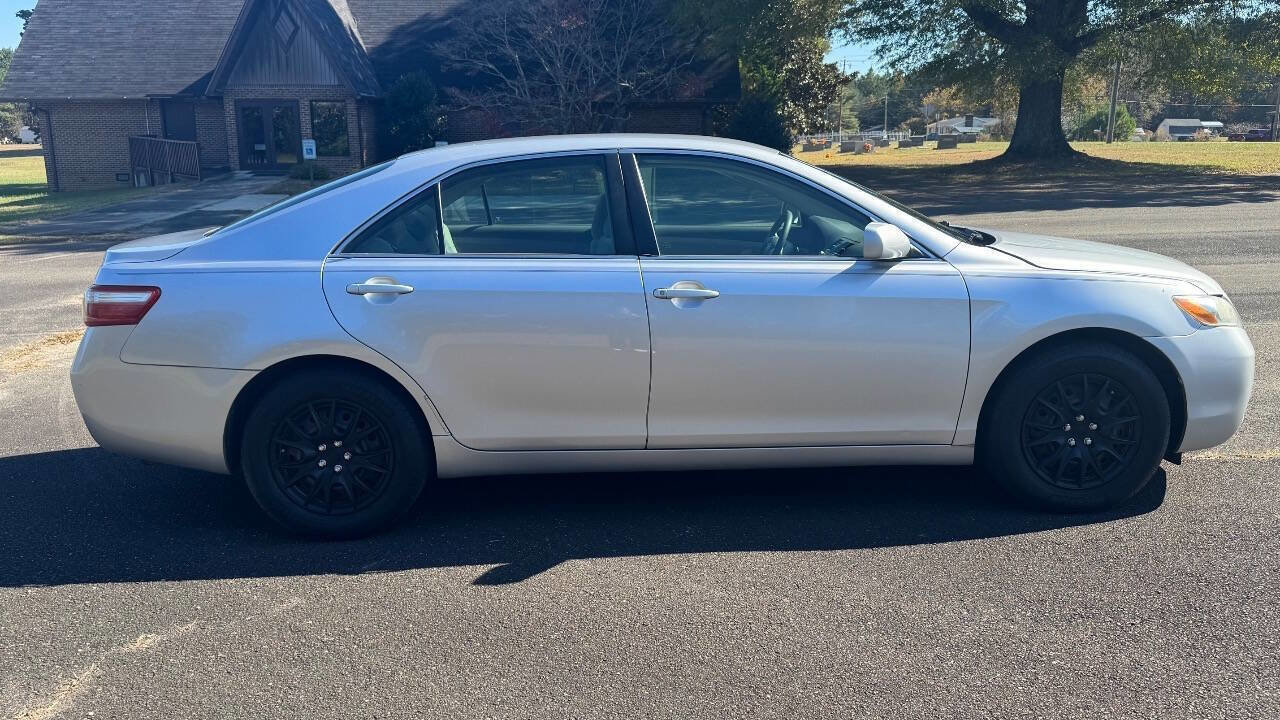 Used 2009 Toyota Camry image 7