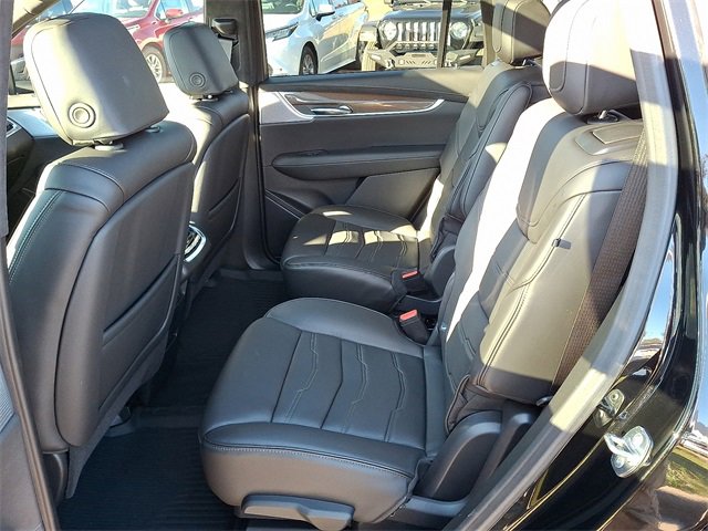 Certified 2024 Cadillac XT6 Sport w/ Platinum Package image 8