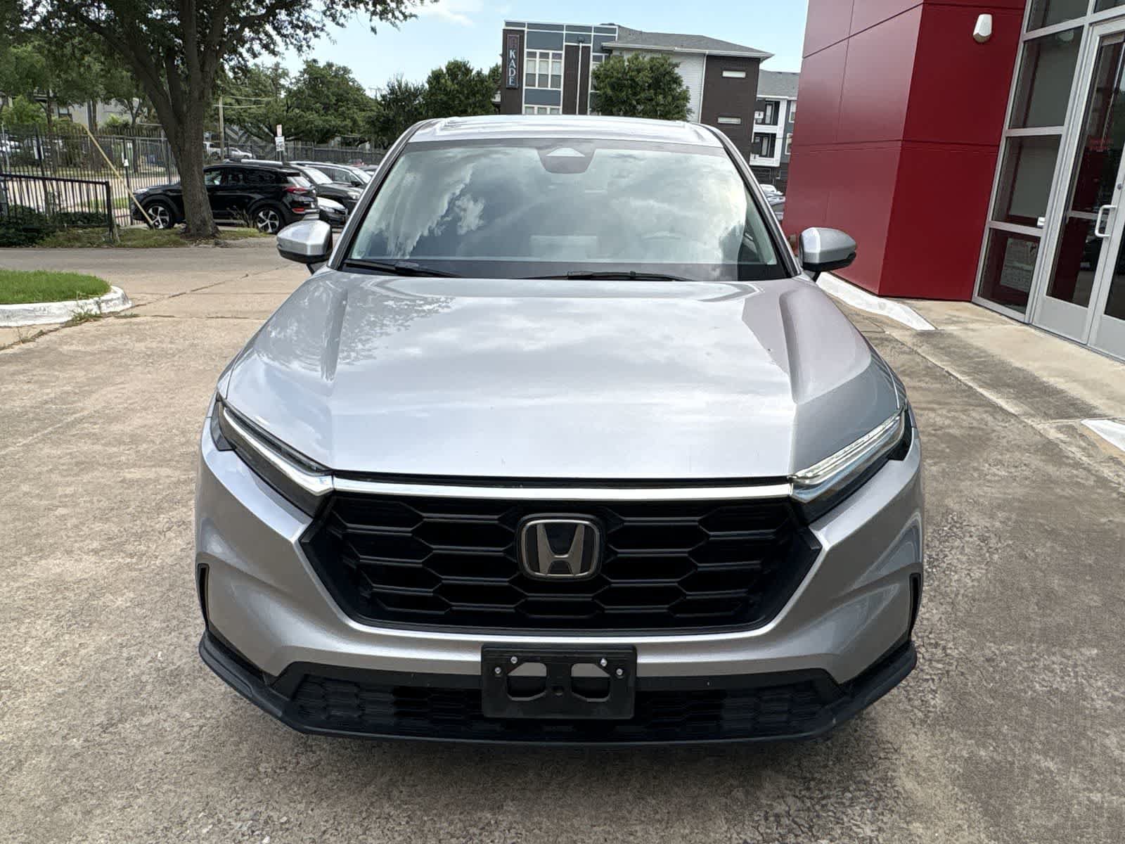 Used 2023 Honda CR-V LX image 8