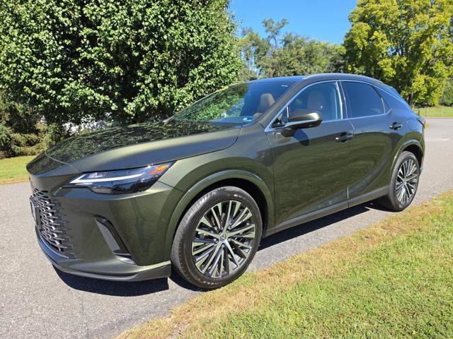 Used 2023 Lexus RX 350h w/ Accessory Package (2T) AWD/4WD image 2