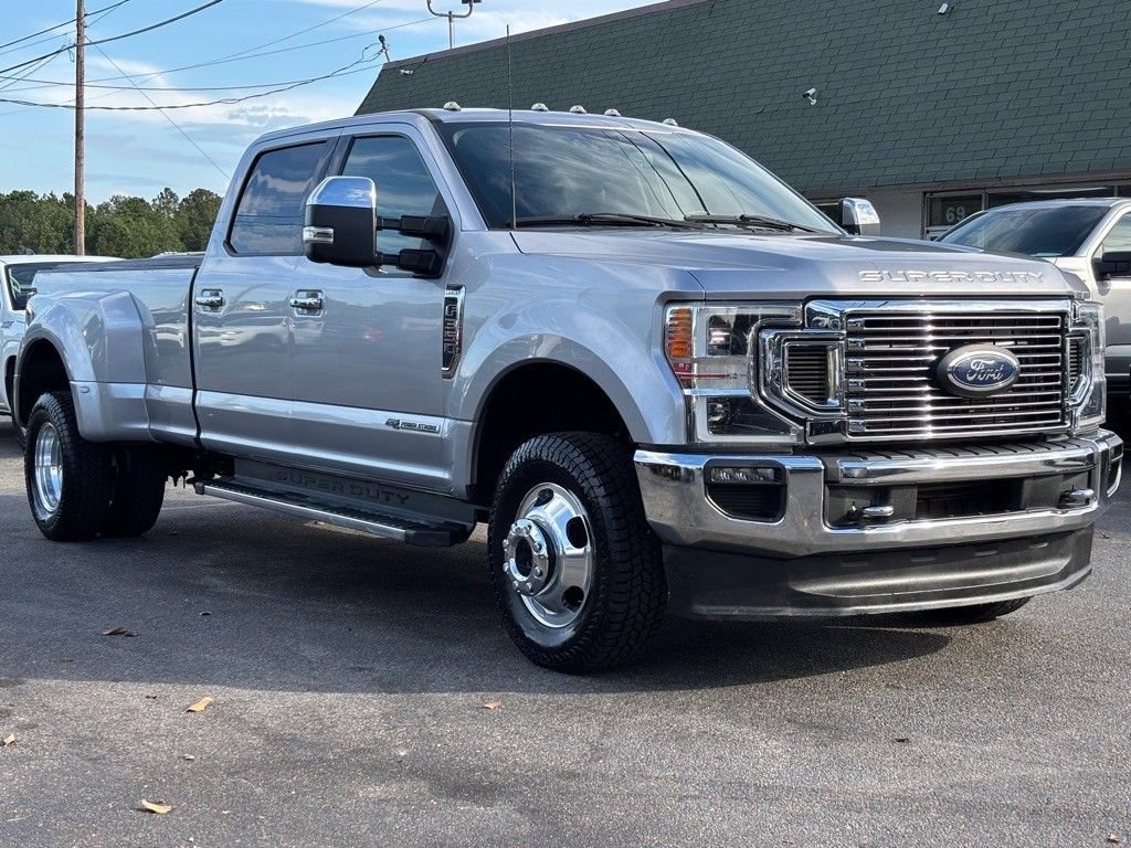 Used 2021 Ford F350 Lariat w/ Lariat Ultimate Package image 2