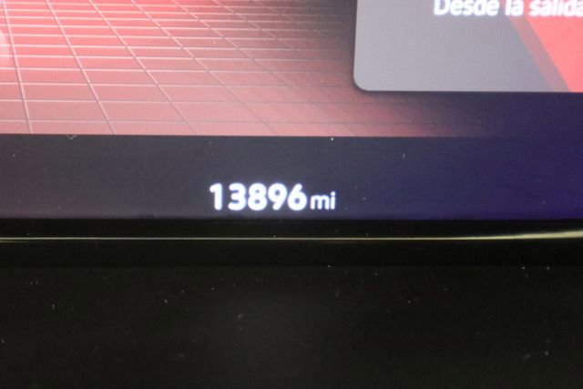 Used 2025 Volkswagen Atlas Peak Edition SE image 38