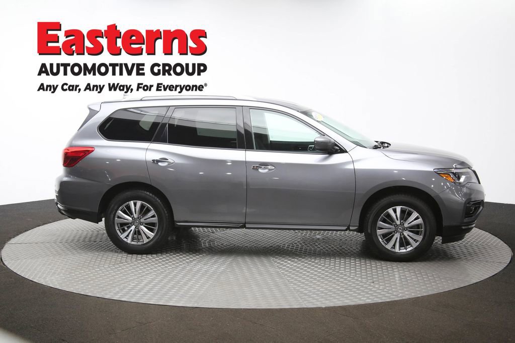 Used 2020 Nissan Pathfinder S image 48