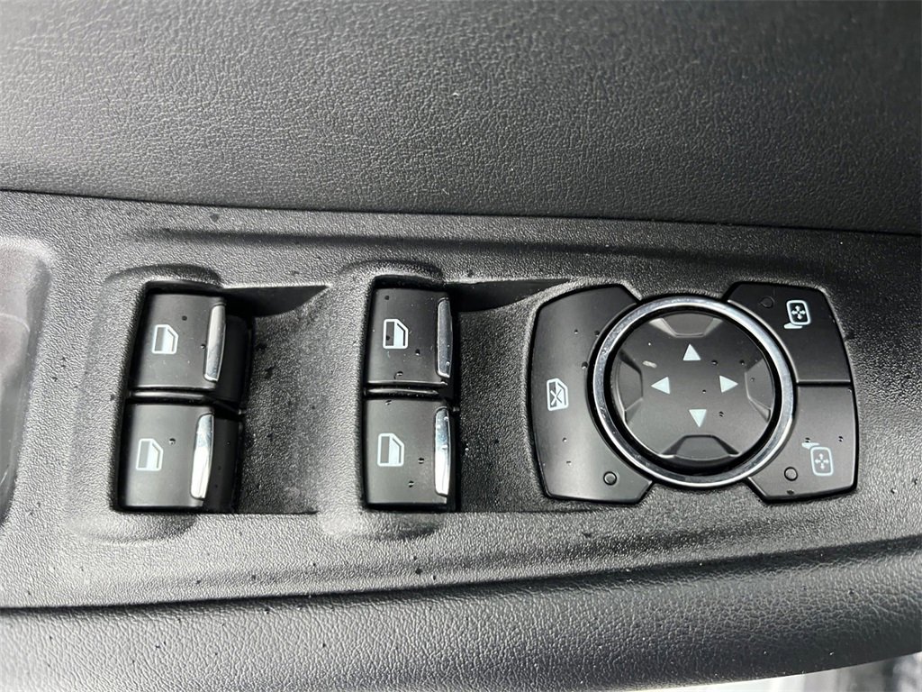 Used 2022 Ford Edge SEL w/ Convenience Package image 17