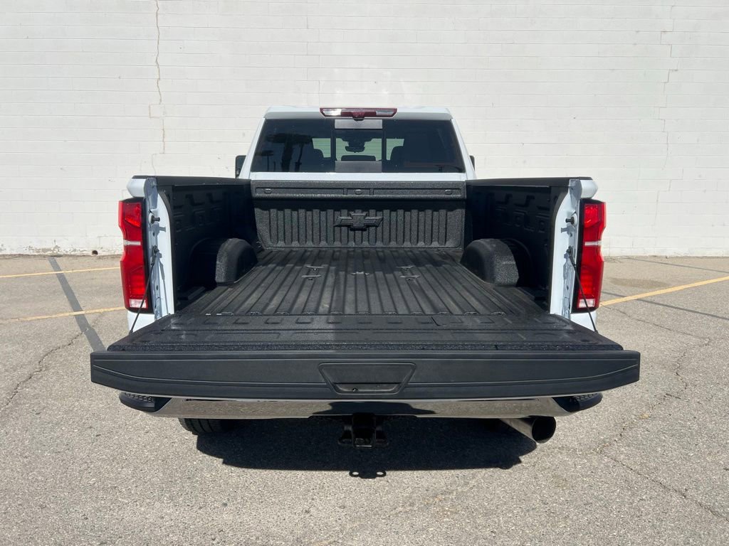 New 2026 Chevrolet Silverado 3500 LTZ w/ LTZ Convenience Package AWD/4WD image 5