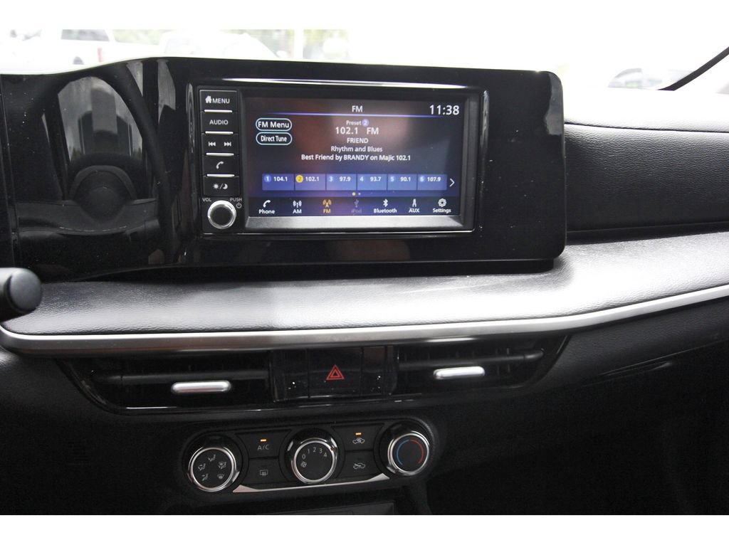 Used 2025 Nissan Kicks S w/ Charging Package FWD image 15