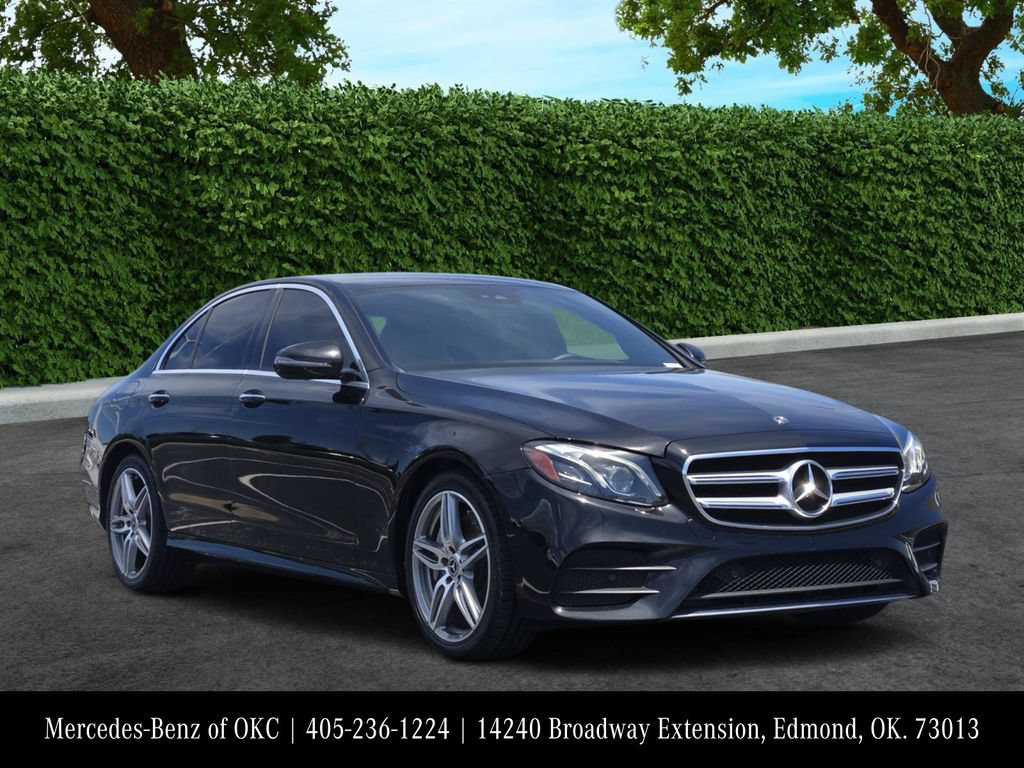 Used 2018 Mercedes-Benz E 300 4MATIC image 3