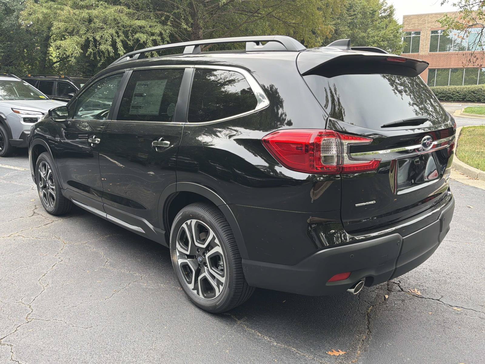 New 2027 Subaru Ascent Touring AWD/4WD image 5