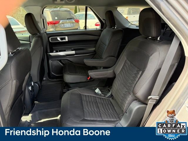 Used 2021 Ford Explorer XLT image 33