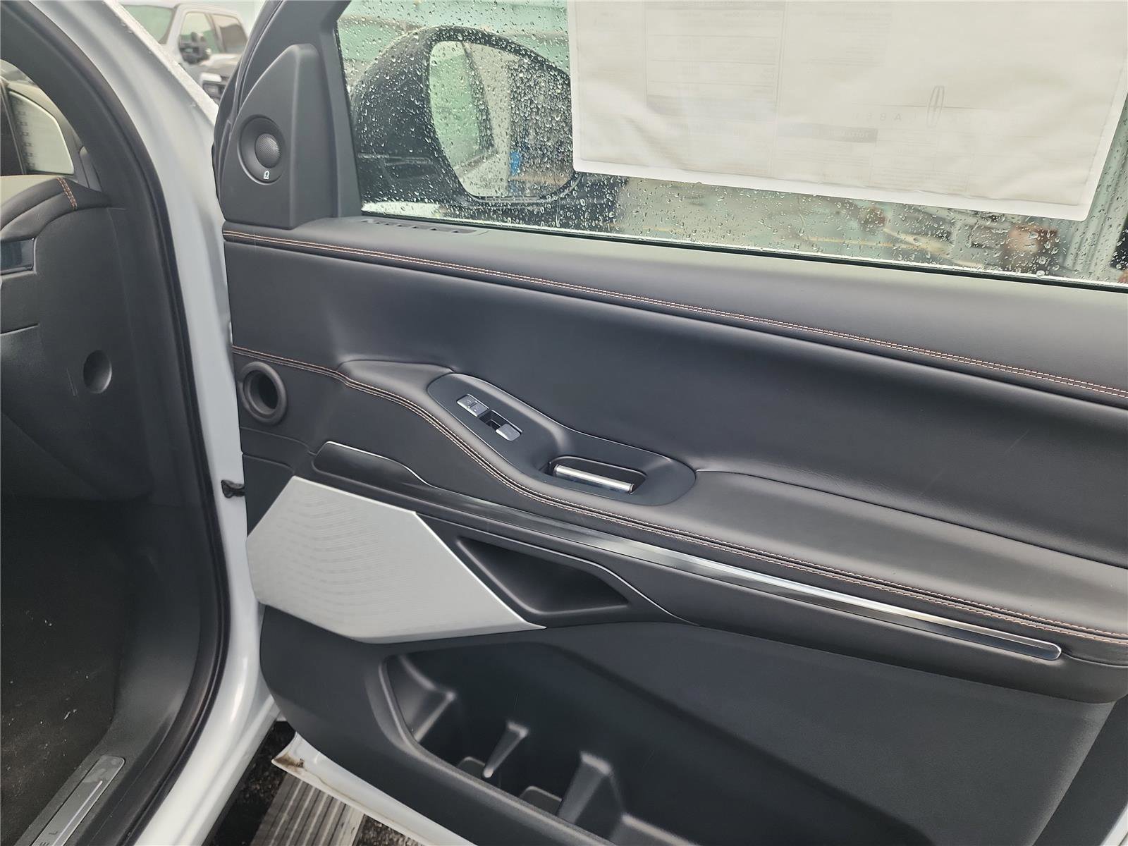 New 2025 Lincoln Navigator L Black Label image 28