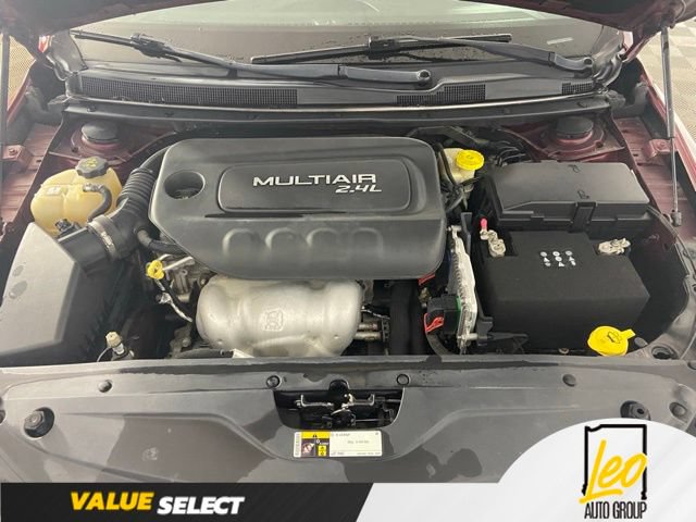 Used 2016 Chrysler 200 Limited FWD image 26