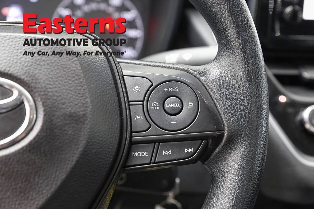 Used 2024 Toyota Corolla LE FWD image 16