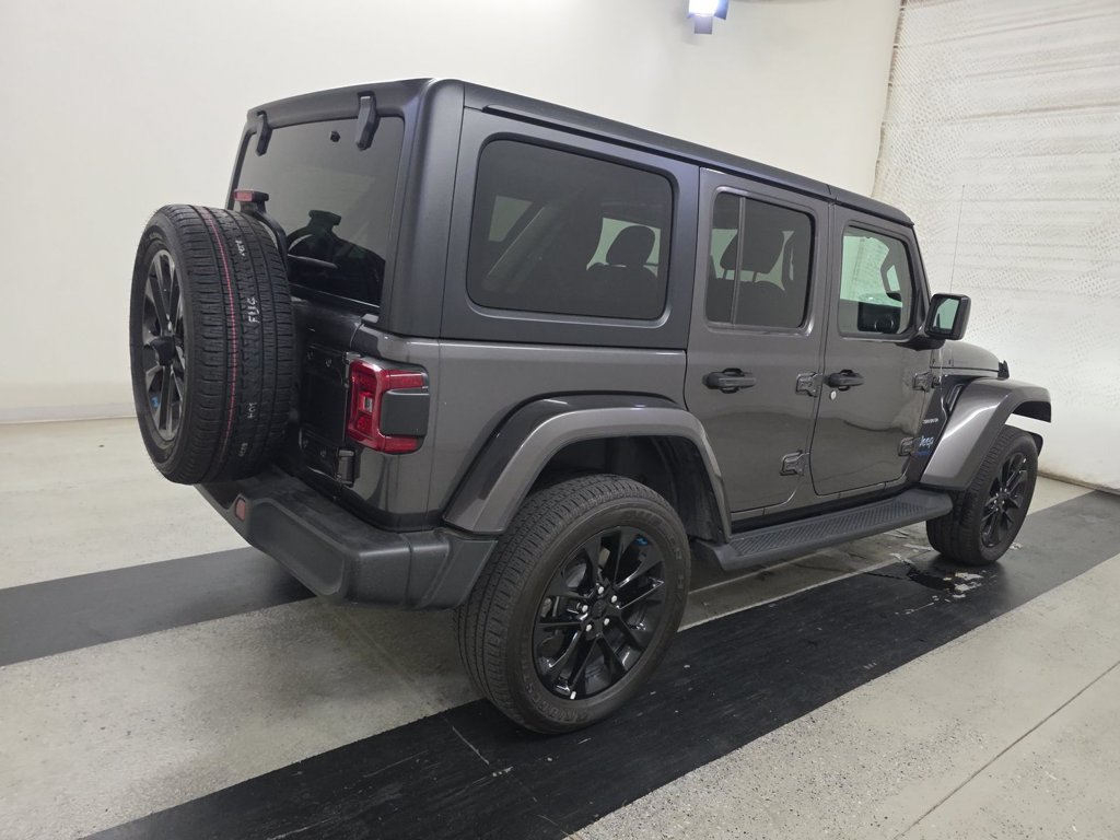 Certified 2022 Jeep Wrangler Unlimited Sahara AWD/4WD image 2
