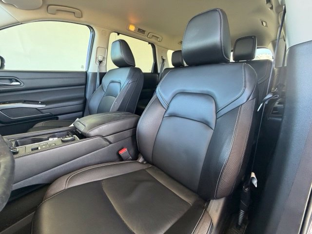 Used 2023 Nissan Pathfinder SL AWD/4WD image 20