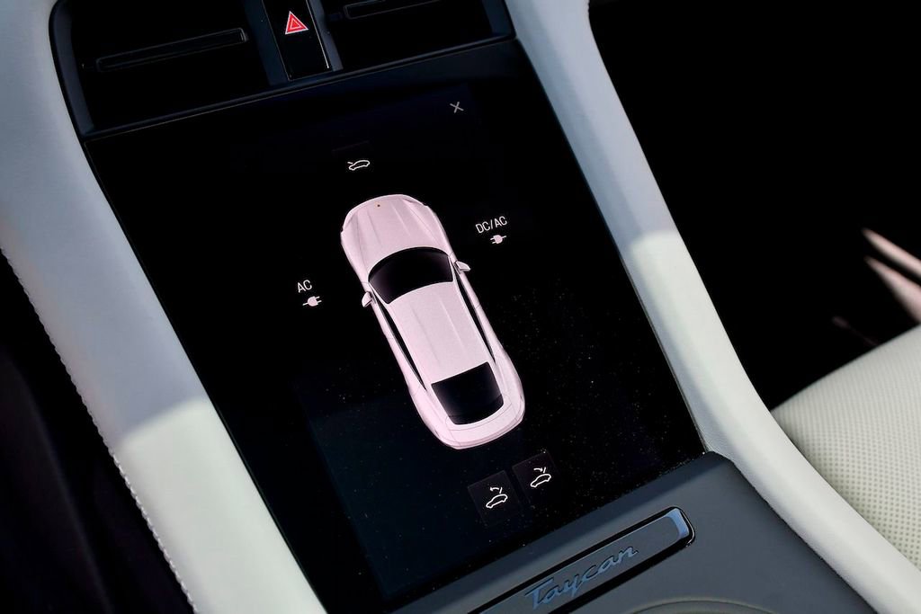 Used 2020 Porsche Taycan 4S image 50