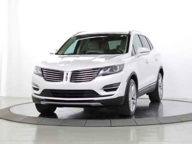 Used 2016 Lincoln MKC Reserve w/ Lincoln MKC Climate Package AWD/4WD image 3