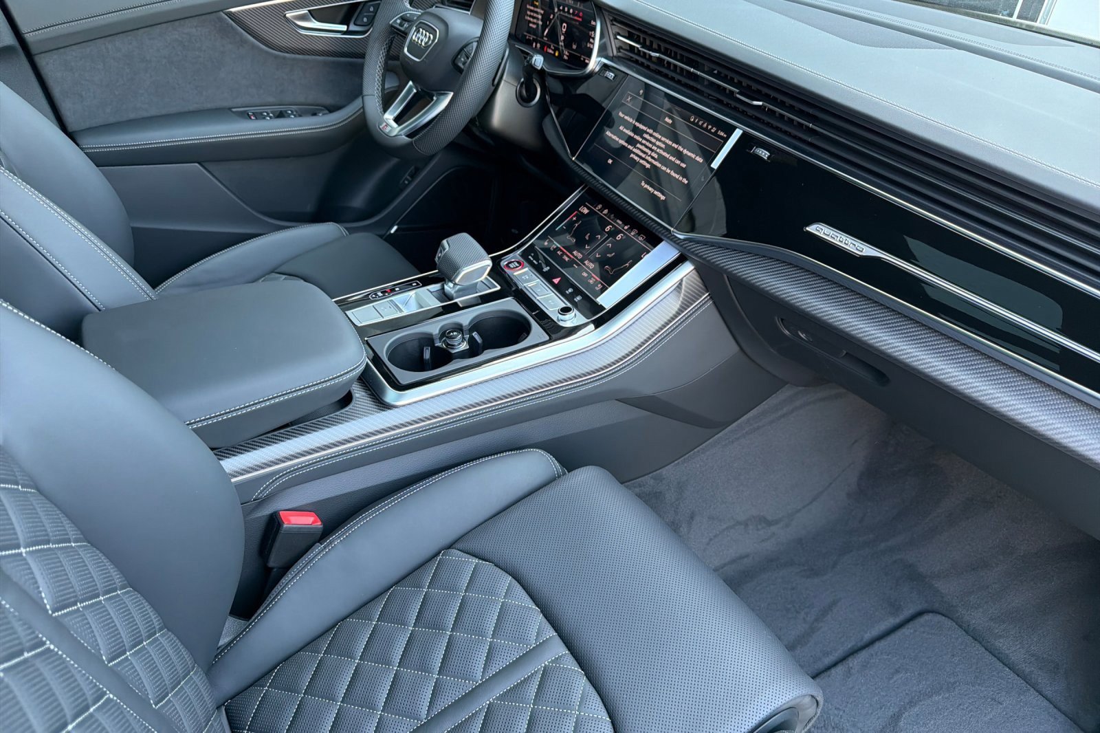 New 2026 Audi SQ8 Prestige AWD/4WD image 14