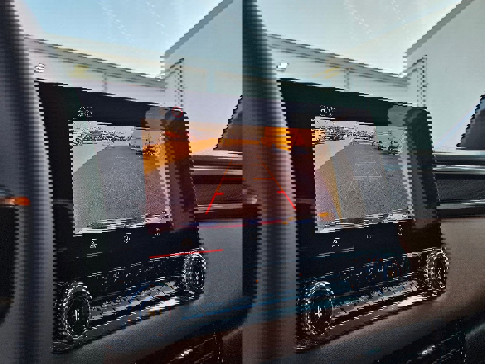 New 2026 GMC Canyon AT4 AWD/4WD image 17