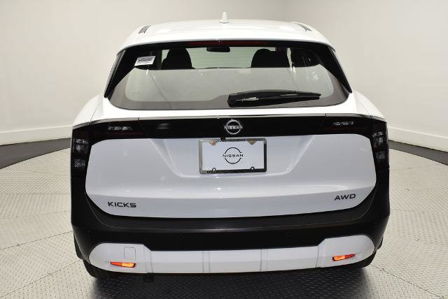 Certified 2025 Nissan Kicks S AWD/4WD image 6