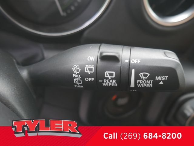 Used 2023 Jeep Wrangler Unlimited Sahara w/ Cold Weather Group AWD/4WD image 23