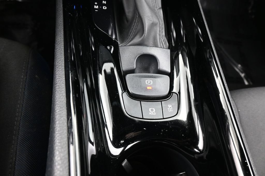 Used 2021 Toyota C-HR XLE FWD image 27