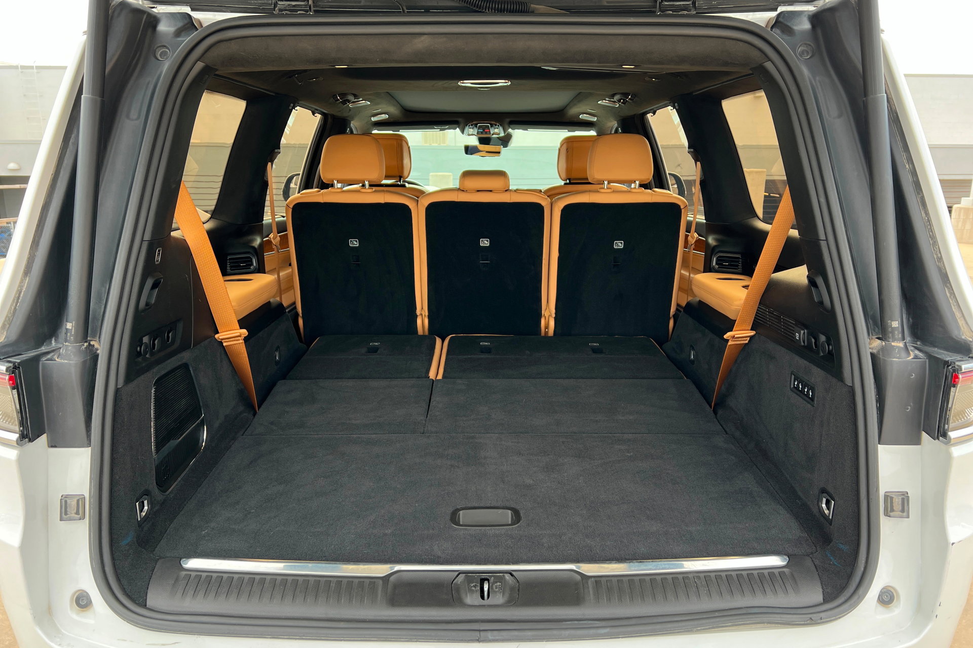 Used 2022 Jeep Grand Wagoneer Series III w/ HD Trailer Tow Package image 22