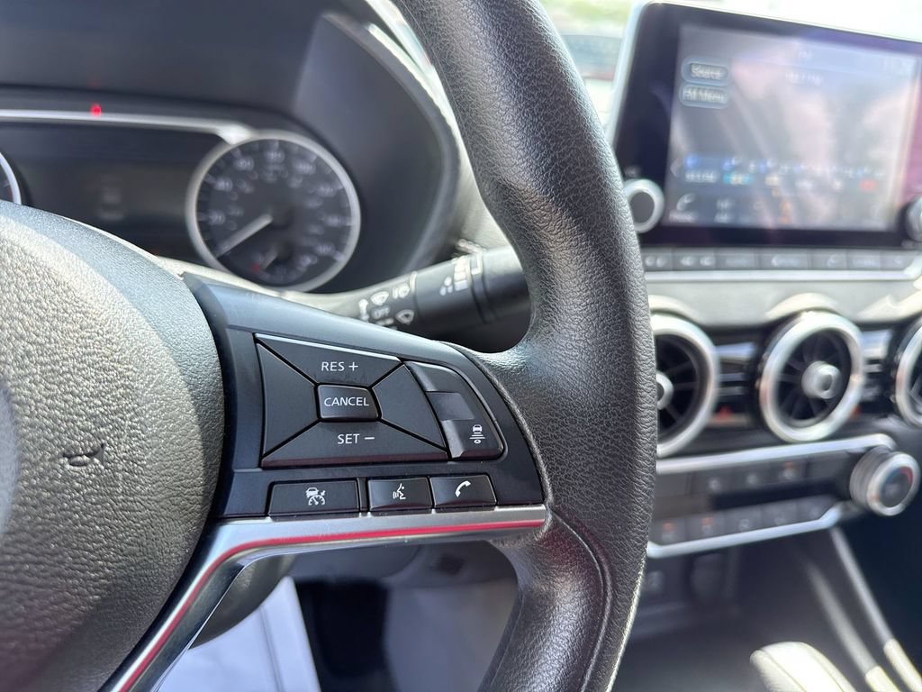 Used 2024 Nissan Sentra SV FWD image 18
